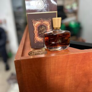 Oud al perfume